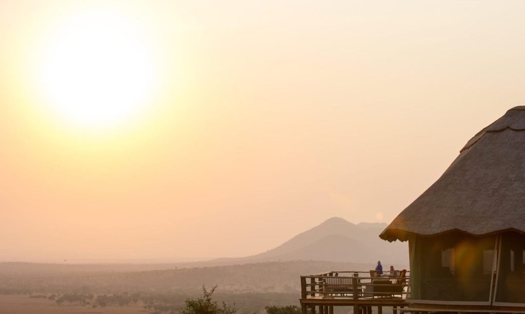 luxury-safari-lodge-serengeti-tanzania-Heart Of Serengeti