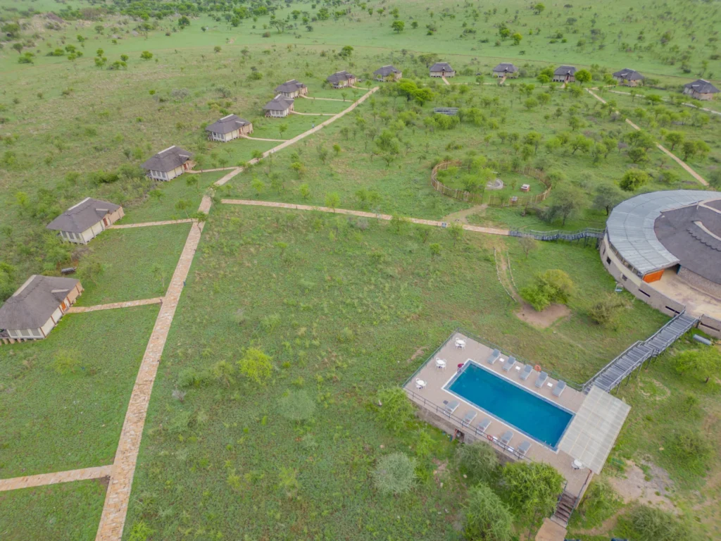Africa Safari Lake Manyara (Premium Bungalow)7