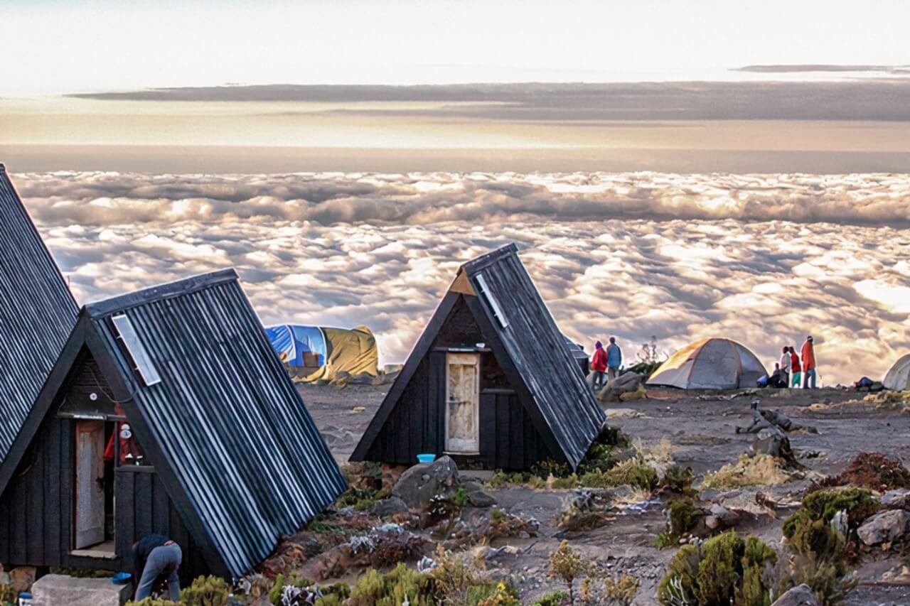 mandara hut
